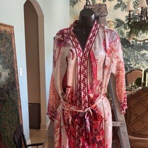 Soft Surroundings Floral Pink Robe sz M